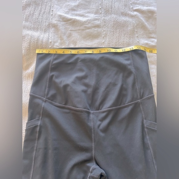 Fabletics PureLuxe High-Waisted Maternity 7/8 Legging size Large - Picture 8 of 9